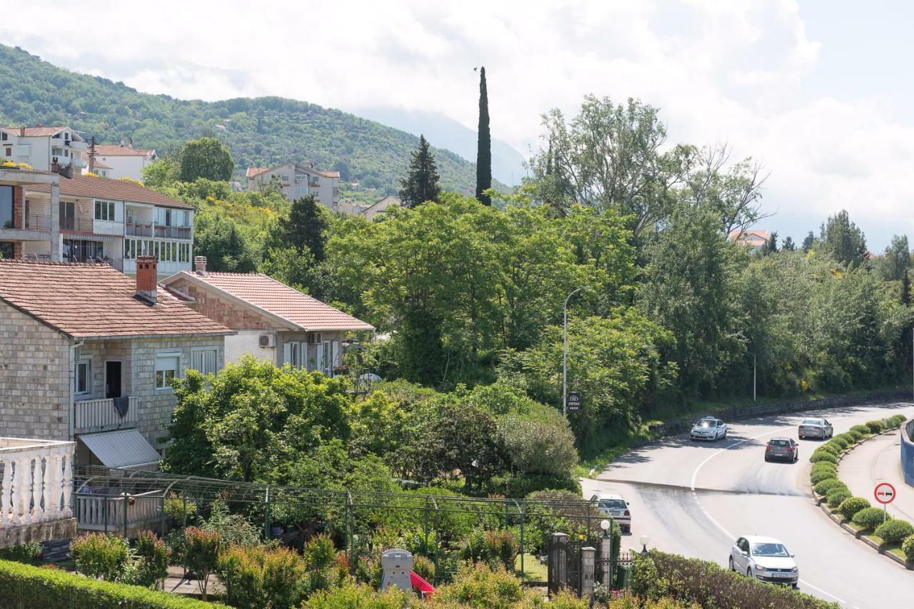 Sunray Apartman Tivat Kültér fotó