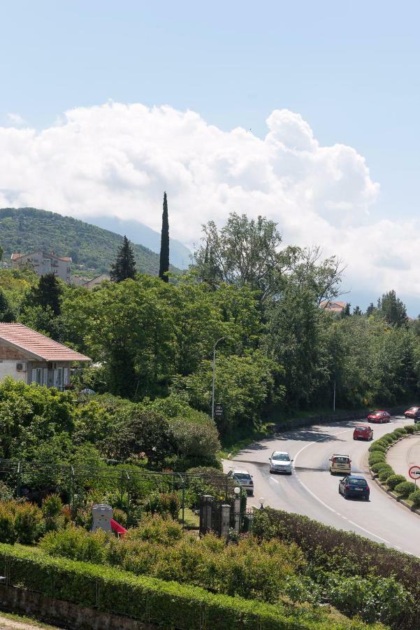 Sunray Apartman Tivat Kültér fotó