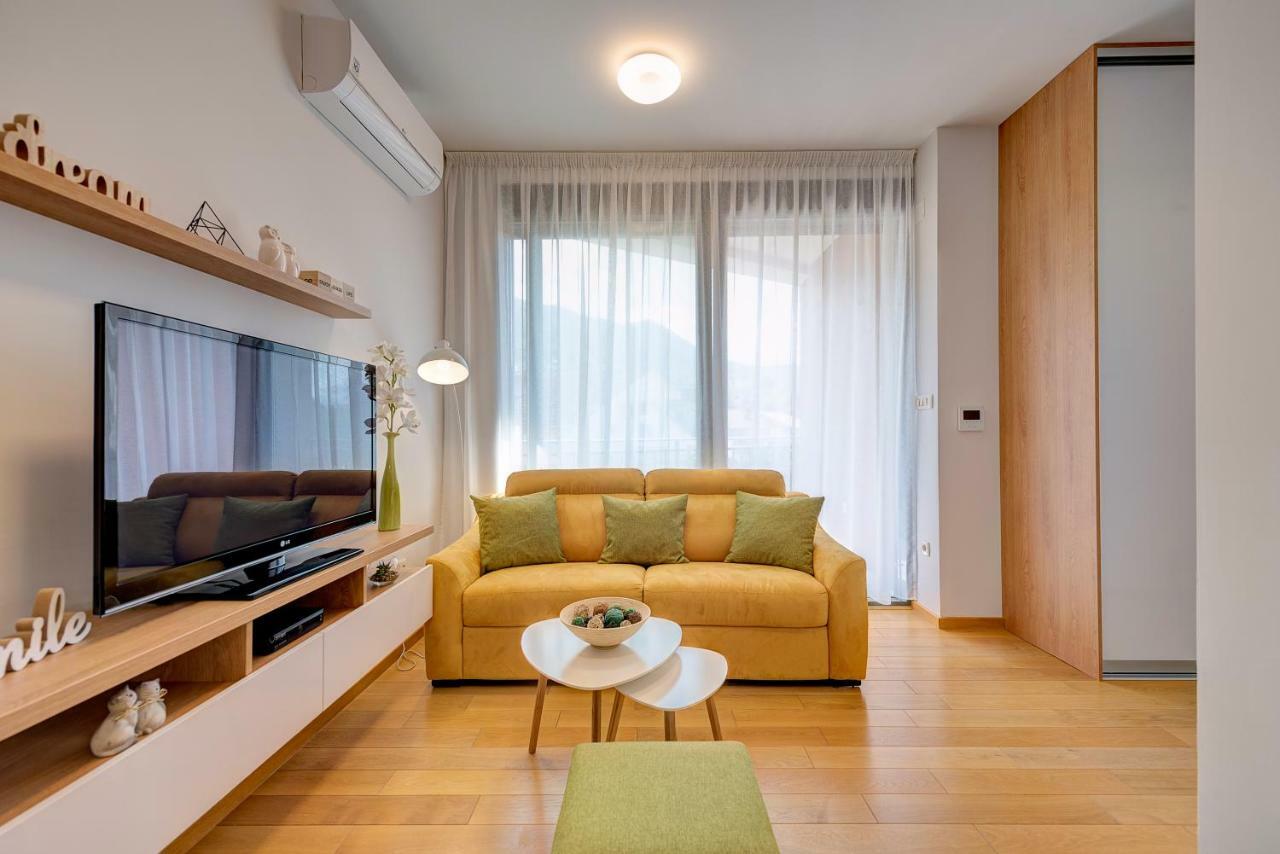 Sunray Apartman Tivat Kültér fotó