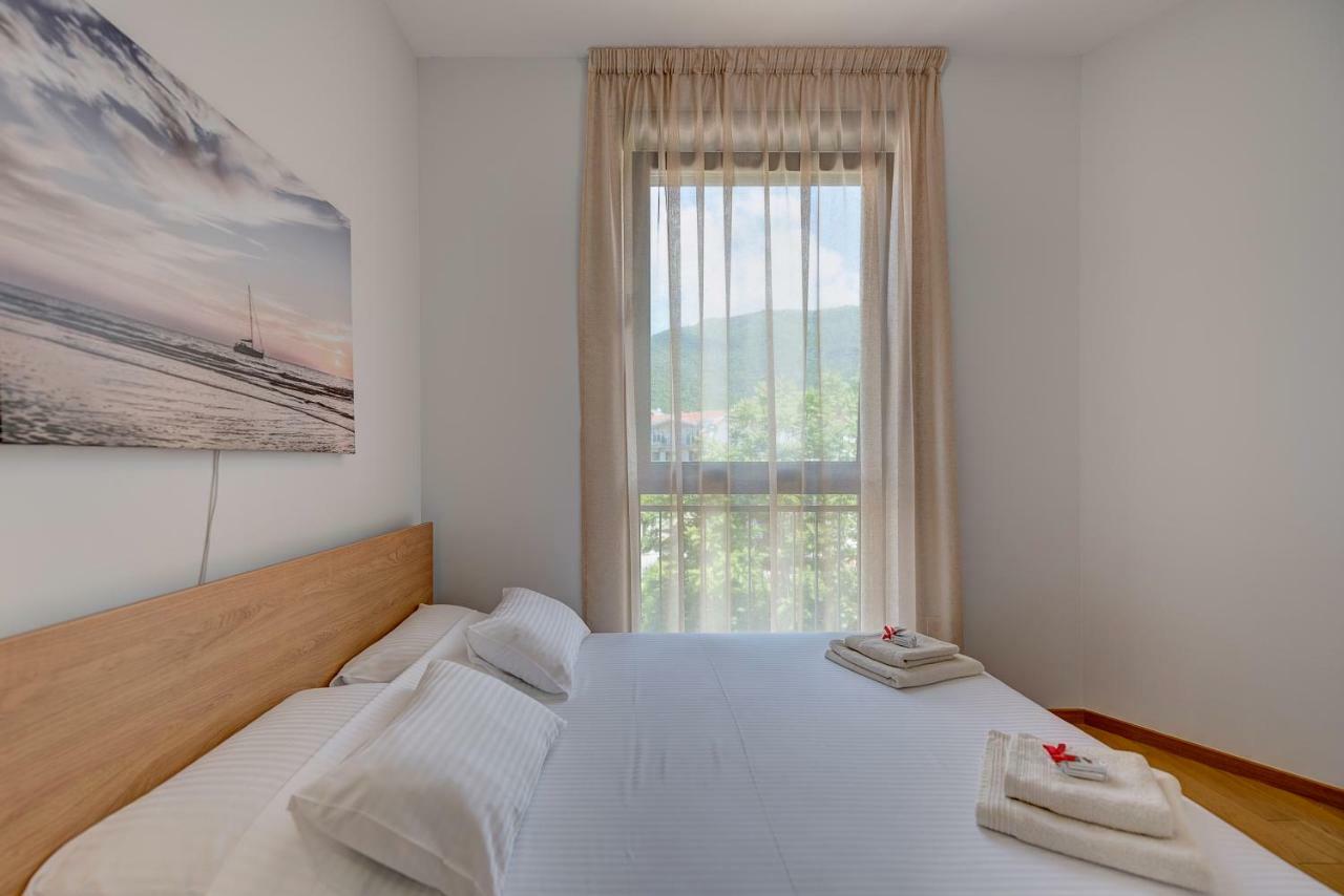 Sunray Apartman Tivat Kültér fotó